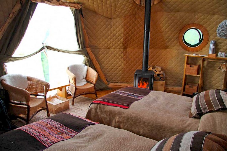 Interieur Suite Dome in het EcoCamp NP Torres del Paine.