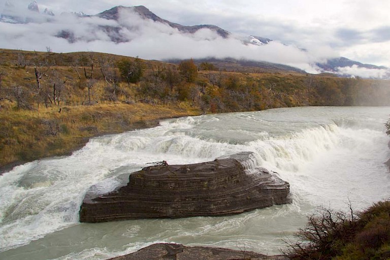 Salto Paine in NP Torres del Paine, Chili.