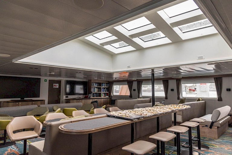 Lounge met sky-light, Ortelius