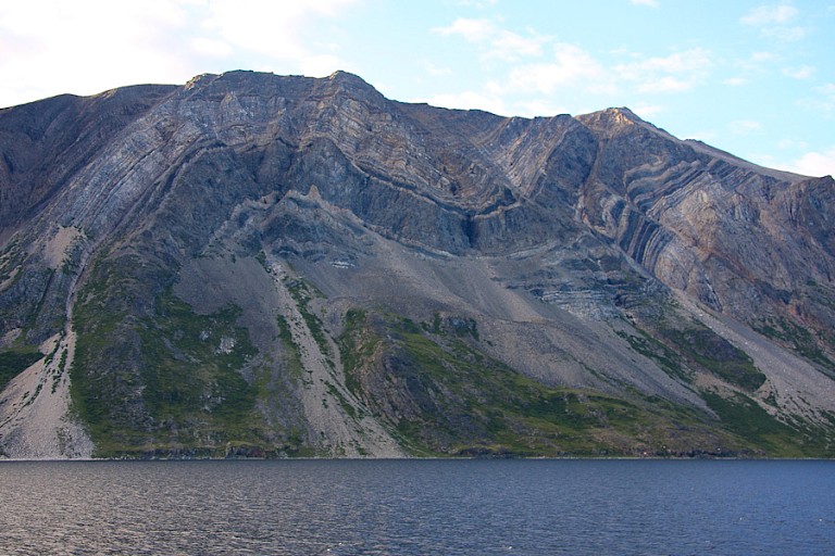 Mooie geologische lagen in Torngat Mountains.