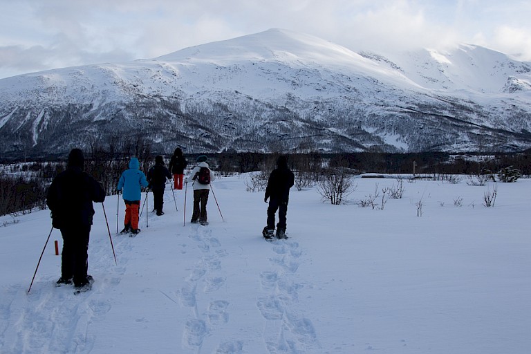 Als er sneeuw ligt, kan er met sneeuwschoenen op pad gegaan worden.