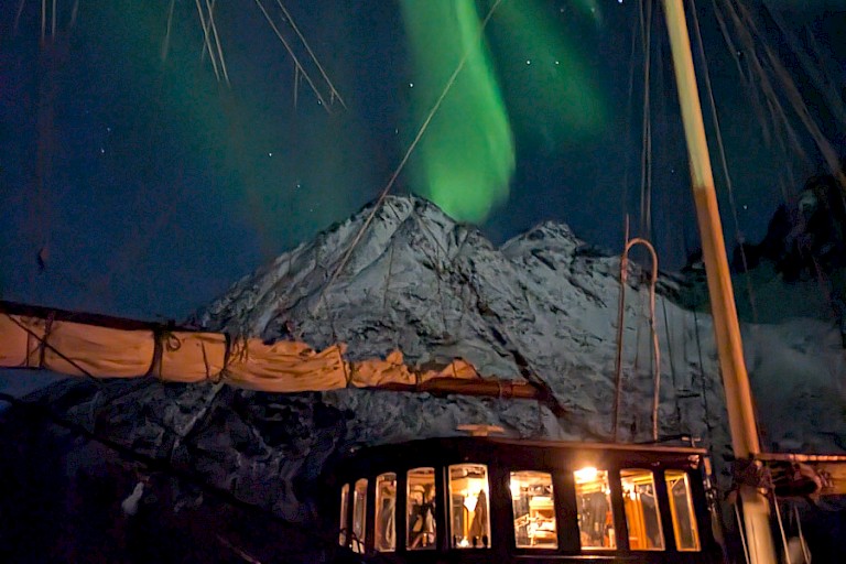 Noorderlicht boven de Antigua