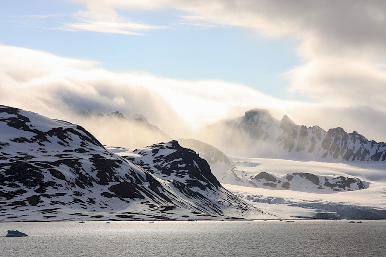 Lilienhöökbreen in Krossfjorden.
