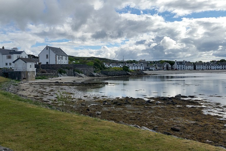 Islay, haven.