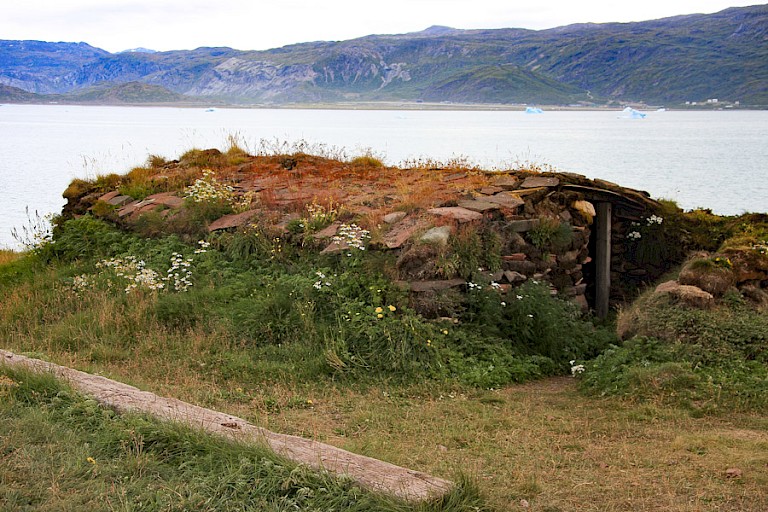Brattahlíð, een van de overgebleven Vikingwoningen