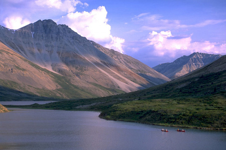 Kanoën in de Lower Canyons, Yukon.
