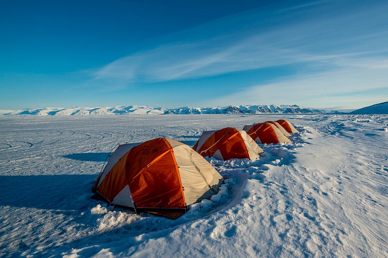 Het tentenkamp op het pakijs.