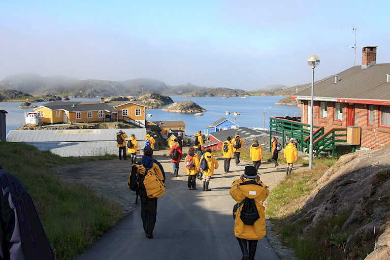 Wandelen door Sisimiut.