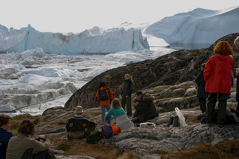 Wandelen naar Sermermiut.