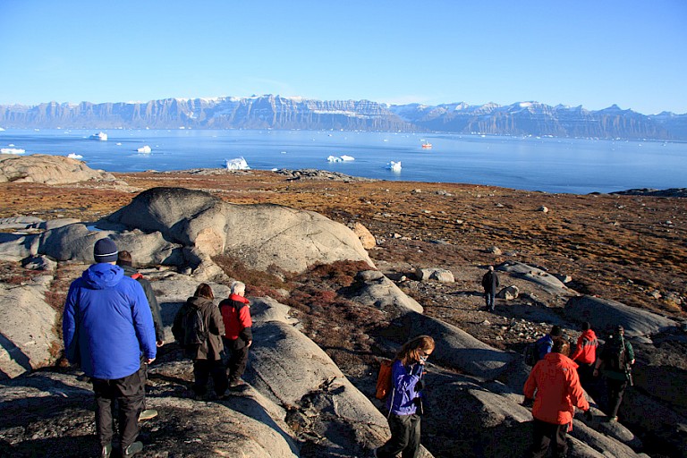 Wandelen over de toendra.