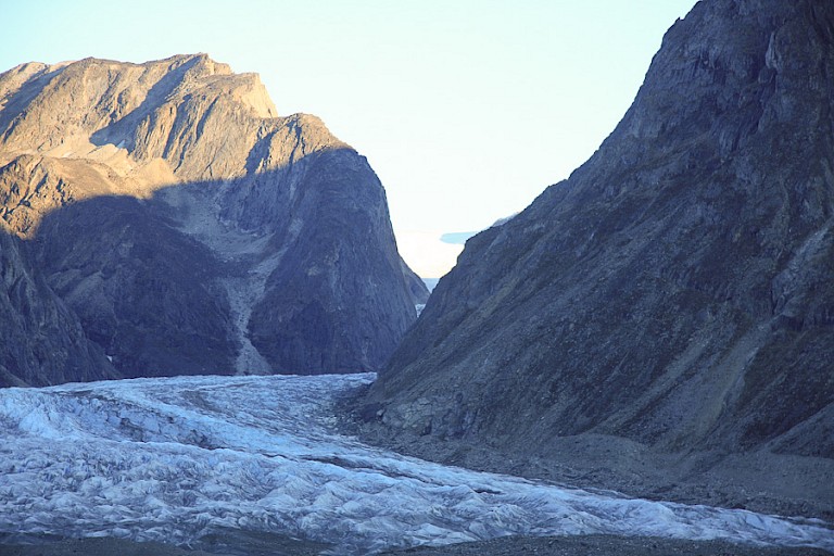 Gletsjer langs de Kangerlussuaqfjord.