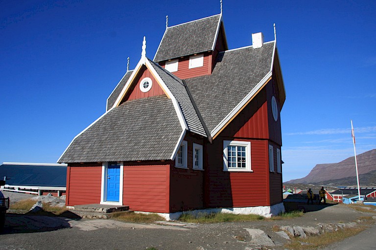Kerkje van Qeqertarsuaq op Disko-eiland.