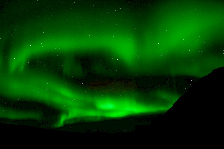 Noorderlicht (Aurora borealis) boven IJsland.