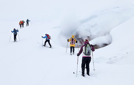 Cross-country skitocht Landmannalaugar IJsland. Foto IMG.