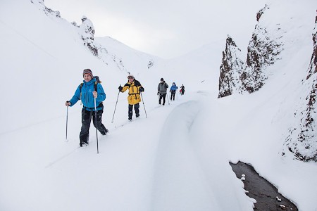Cross-country skitocht Landmannalaugar IJsland. Foto IMG.