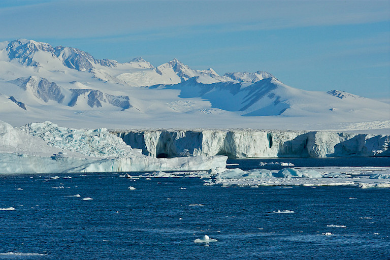 Landschap rond de Bay of Whales, Rosszee Antarctica.